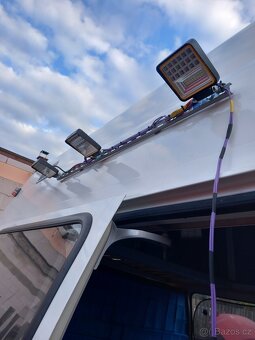 Ford transit tranzit maxi dlouhy vysoky obytny 2.5 TD - 18