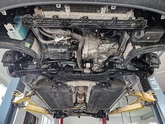 Kia Ceed SW Benzin Kamera Vyhř. volant Tažné Servis - 18