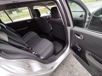 Prodám Renault Megane 1.4i 16V 72Kw r.v.2007 - 18