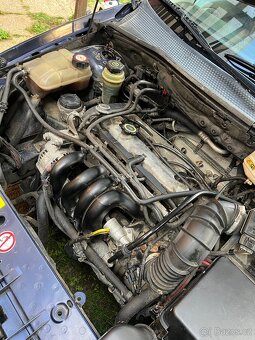 Ford Focus Combi 1.6i 74kW Zetec MK1 Ghia - 18