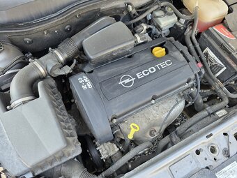 Opel Astra 1.6 77KW - 18