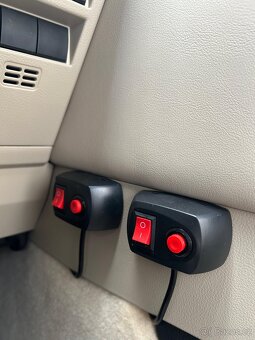 Toyota Land Cruiser LC300 VIP/ 3.5 benzin / nový vůz - 18