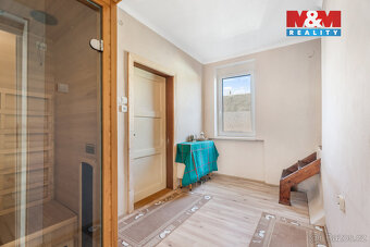 Prodej rodinného domu, 135 m², Malé Žernoseky, ul. Dlouhá - 18