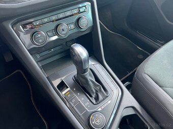 VW Tiguan Comfortline 2,0TDI 110kW DSG 4M LED SVĚTLA EL.VÍKO - 18