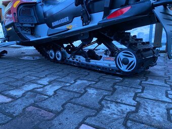 Prodám Bombardier 1000 4 takt Rotax - 18