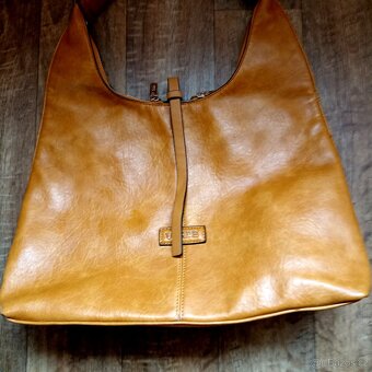 Dámské kabelky - 18