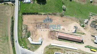 Prodej pozemkku v malebné obci Kňovice – 3026m² - 18