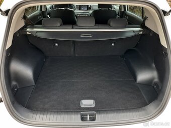 Kia Sportage 1,6 GDi, koupeno ČR,  1. majitel, 75.600 km - 18