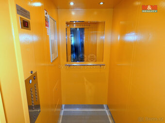 Prodej bytu 1+kk, 31 m², Ostrava, ul. Petruškova - 18