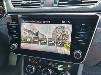 Škoda Superb iV Combi 1.4TSI 160kW DSG Style Matrix Ambient - 18