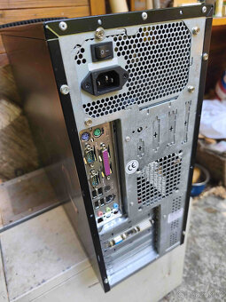Počítač Windows XP, několik kusů, záruka na funkčnost - 18