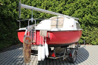 Plachetnice BWC Flying Cruiser B bez VPM a TK - 18