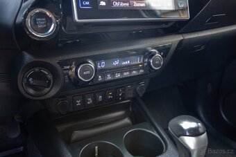 Toyota Hilux DC 2.4 I D-4D Executive A/T - 18