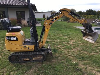 Minibagr CAT 300-9D - 18