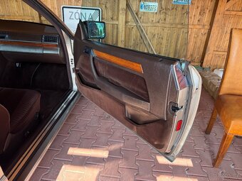 Mercedes Benz w124 coupe 300 ce - 18