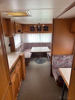 Karavan Hobby Prestige - 18