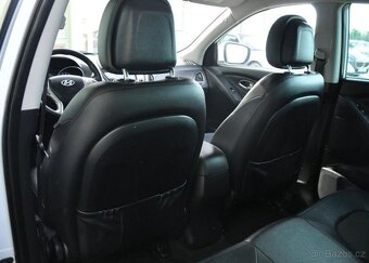 Hyundai ix35 2,0CRDi 4x4 TAŽNÉ - 18