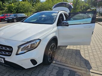 Prodám Mercedes Benz GLA 220 4Matic nájezd 56770 km - 18