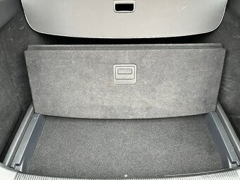 VW Golf 1.9 TDi 77kW Model BEZ DPF,AC - 18