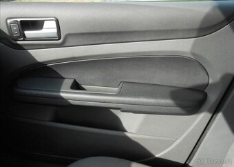 Ford Focus 1,6 80 kW TDCI Trend Serviska nafta - 18