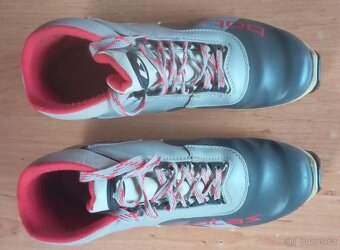 Různé běžky 180-215 cm, boty na běžky vel. 30-43 - 18