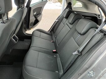Renault Mégane 1,6 16V,74KW,ČR,1MAJ, - 18