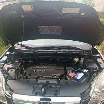 Prodám Hondu CR-V 4x4 - výbava EXECUTIVE - 18