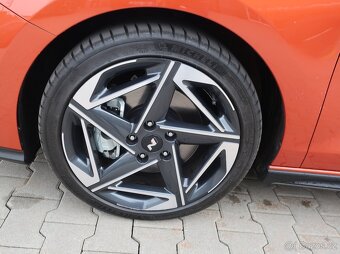 Hyundai i30 WG 1.5T-GDi NLINE PRMIUM AUTOMAT ZÁRUKA DPH - 18