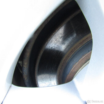 Toyota Prius 1,8i 73kw HYBRID, PLNÝ SERVIS TOYOTA, 121tkm - 18