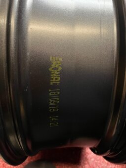 5x114,3 R18” Kia ProCeed GT - ORIGINÁL Alu disky - TOP STAV - 18