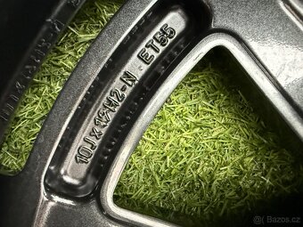 Mercedes E63 AMG W213 - ZÁNOVNÍ ZIMNÍ SADA R19 ORIGINÁL - 18