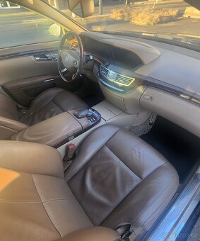 Mercedes Benz S 320CDI Model 2009 - 18