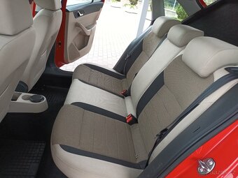 Škoda Rapid 1,4 TSi,90kw,DSG,PANO,TAŽNÉ - 18