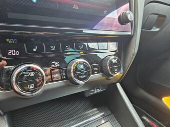 Škoda Octavia 3 RS FL 2.0TDI, DSG, 4X4, FULL LED - 18