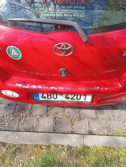 Toyota Yaris 2 - 18
