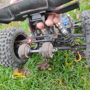 RC auto JLB 21101 4x4 Truggy READY-TO-RUN sada - 18