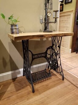 Litinové podstavce ze šicích strojů - 18