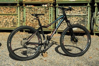 Dámské horské kolo GIANT LIV TEMPT 27,5 vel.M - 18