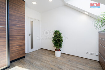 Prodej rodinného domu, 129 m², Jindřichův Hradec, 9. května - 18