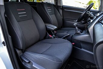 Toyota Verso 1.6 I Valvematic Holiday - 18