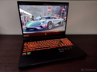 Nepoužitý herní Nitro v16,R5-8645hs,DDR5,RTX-6gb-Mux,ZÁRUKA - 18