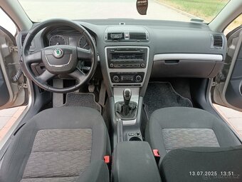 Prodám Škoda Octavia 2 kombi 1.6 TDI, rok výroby 2012 - 18