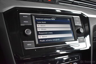 Volkswagen Passat 1.5 TSI 110kW DSG ACC DPH ČR 1.MAJITEL - 18