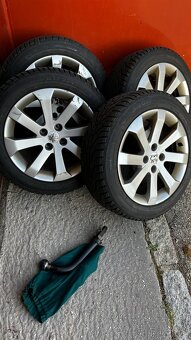 Peugeot 5008 2.0 HDI ALLURE 7.míst pouze 88500km - 18