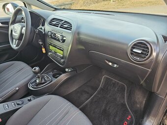 SEAT LEON 1.4i MPI 1.MAJITEL r.v.2012 - 18
