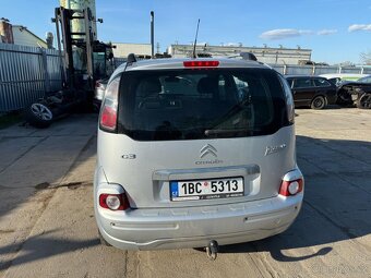 Citroen C3 Pocasso 1.6i Exclusive. 2015 pojizdne - 18