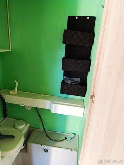 Karavan Knaus - 18