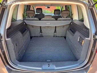 VW Sharan 2.0TDI 110kW,2015,DSG,xenon,tažné,serviska - 18