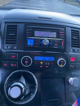 VW MULTIVAN T5 - 128 Kw - FACELIFT - náhradní díly - 18