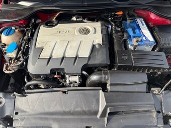 Prodám Volkswagen Scirocco 2.0TDi R-Line packet - 18